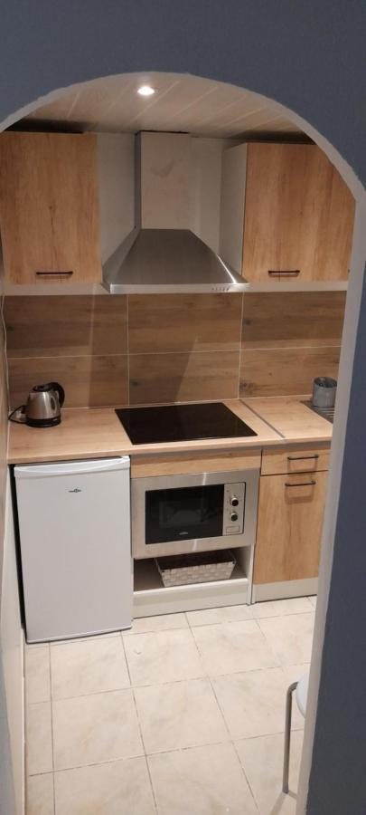 Tres Belle Appartement F1 Bis Perpignan Exteriér fotografie